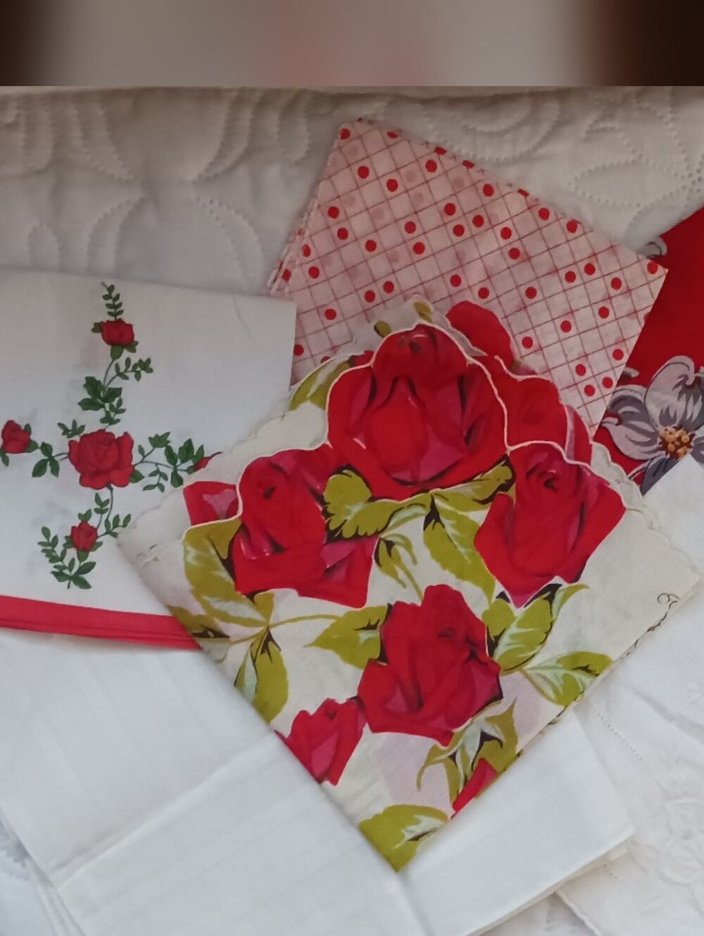 Vintage Hanky Lot Red Rose Print Fabric - Bold Floral